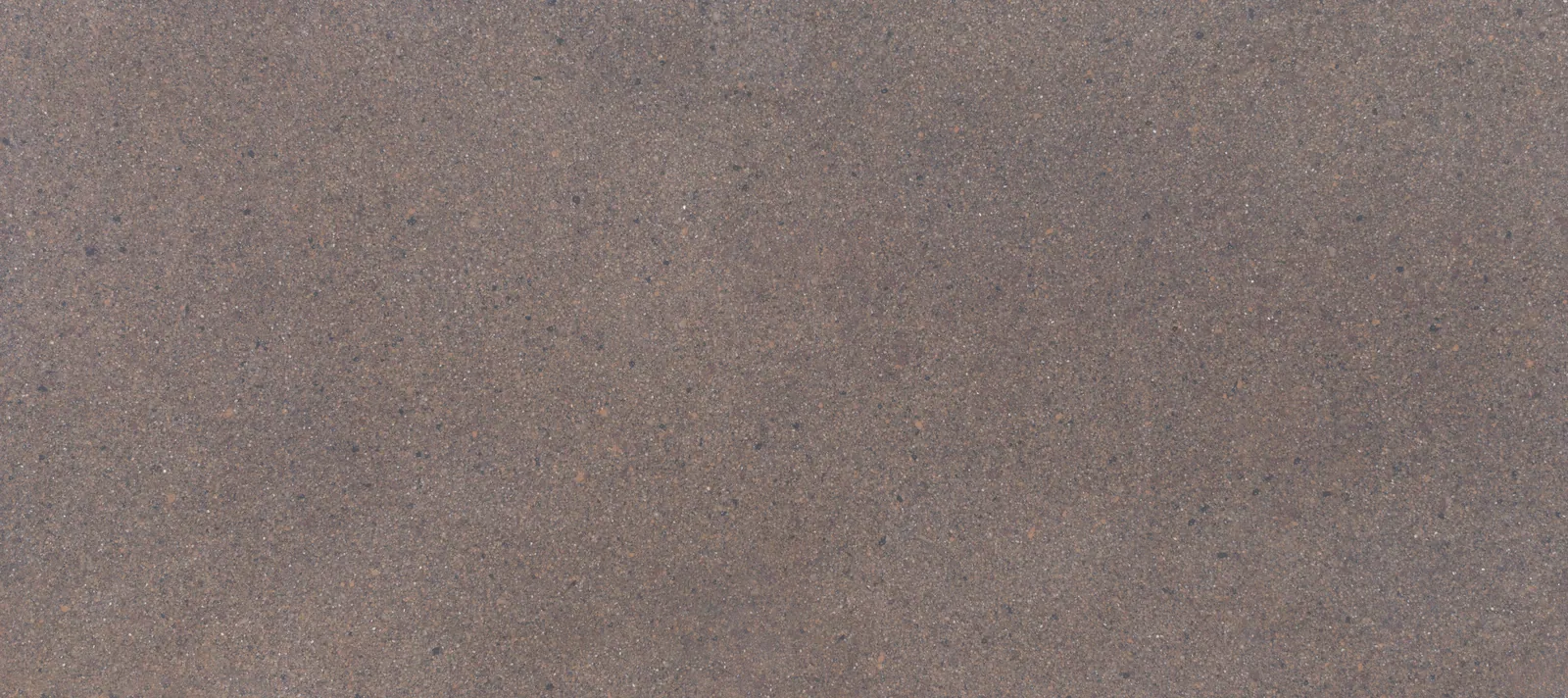 Tấm đá Vicostone Mozart™ BQ9210 nguyên khổ, nâu tím trầm, điểm hạt nâu đỏ và xám đậm